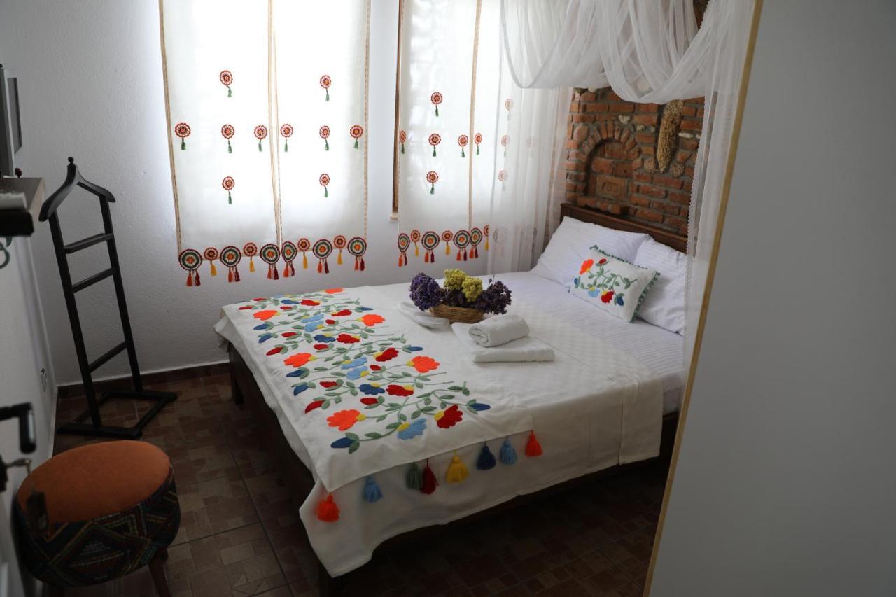 Adahan Bozcaada Otel Bagian luar foto